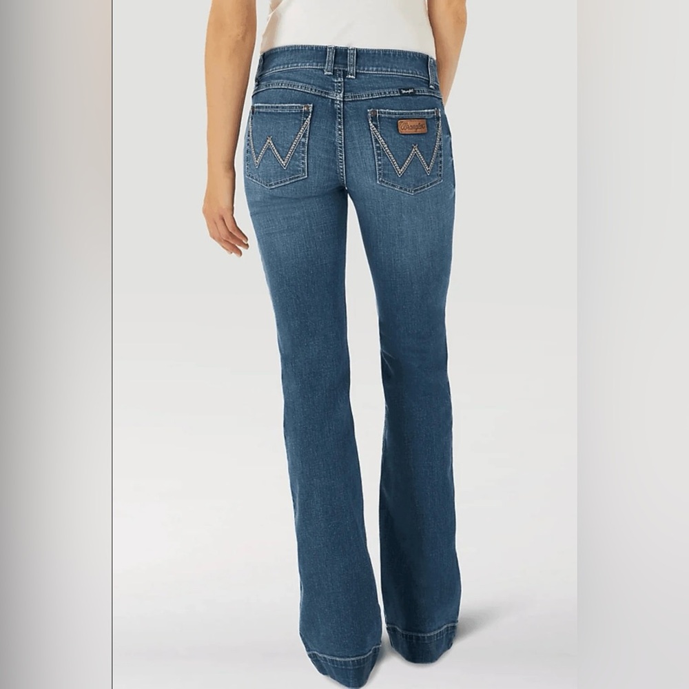 Wrangler‎ Retro Mae mid-rise Wide Leg Trouser Jeans size 15x34